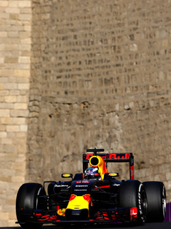Даниэль Риккардо, Red Bull Racing RB12