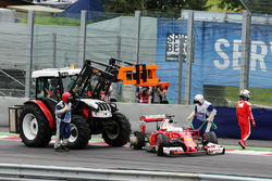 Sebastian Vettel, Ferrari SF16-H retired from the race when his rear tyre exploded