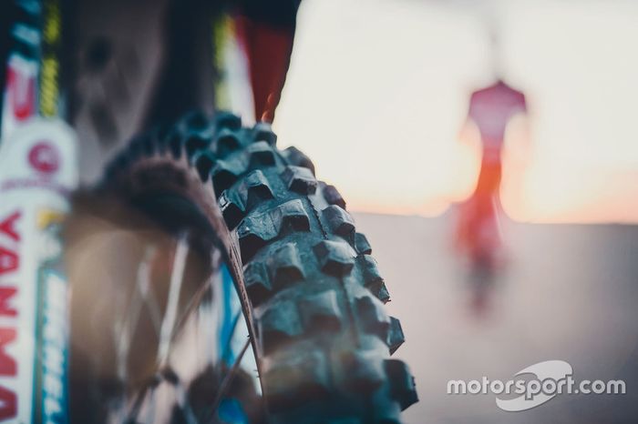 Detalle del neumático de la KTM 450 Rally, Himoinsa Racing Team