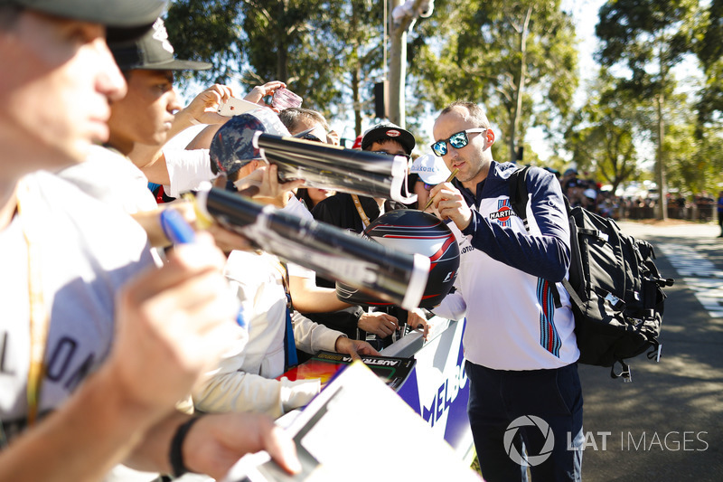 Robert Kubica, Williams Martini Racing, signs an autograph