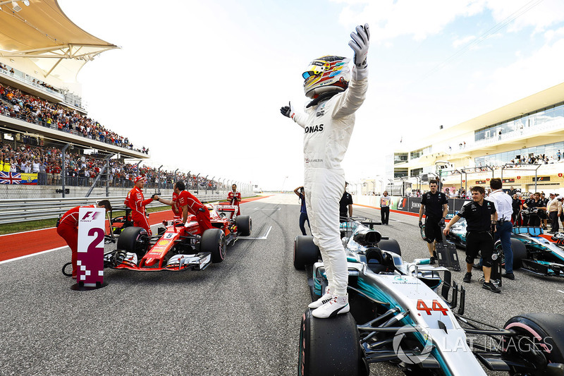 Polesitter Lewis Hamilton, Mercedes AMG F1 W08