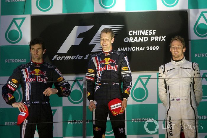 Pódio: Mark Webber, Sebastian Vettel e Jenson Button