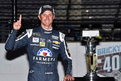Ganador de la carrera Kasey Kahne, Hendrick Motorsports Chevrolet