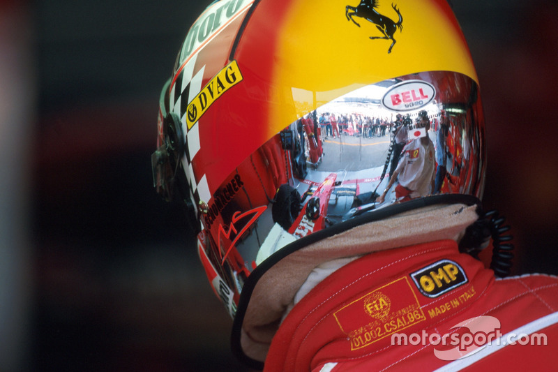 1998: estrena diseño en Suzuka