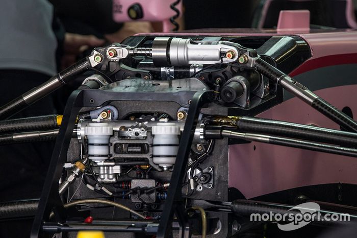 Force India VJM10 detalhe suspensão dianteira