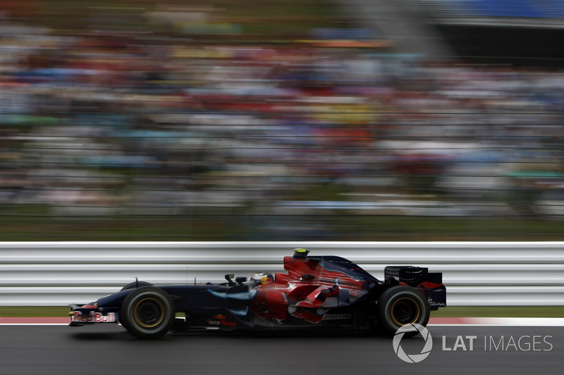 23. Toro Rosso STR02, Формула 1