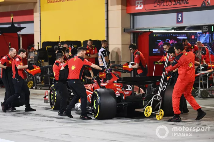 Sachir: Charles Leclerc (Ferrari)