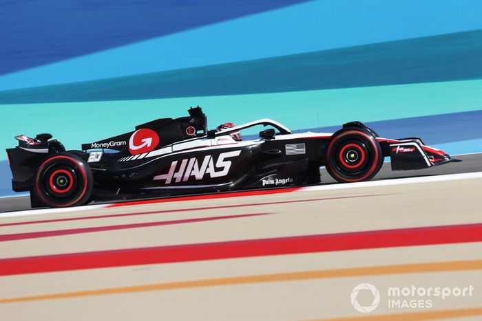 Kevin Magnussen, Haas VF-23