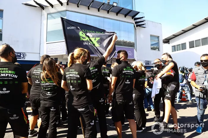 Team Kawasaki