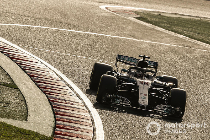Lewis Hamilton, Mercedes AMG F1 W09 EQ Power+