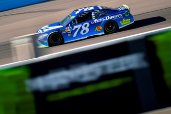 Martin Truex Jr., Furniture Row Racing, Toyota Camry Auto-Owners Insurance