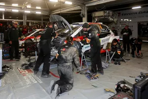 Ott Tänak, Martin Järveoja, Toyota Gazoo Racing WRT Toyota Yaris WRC à l'assistance