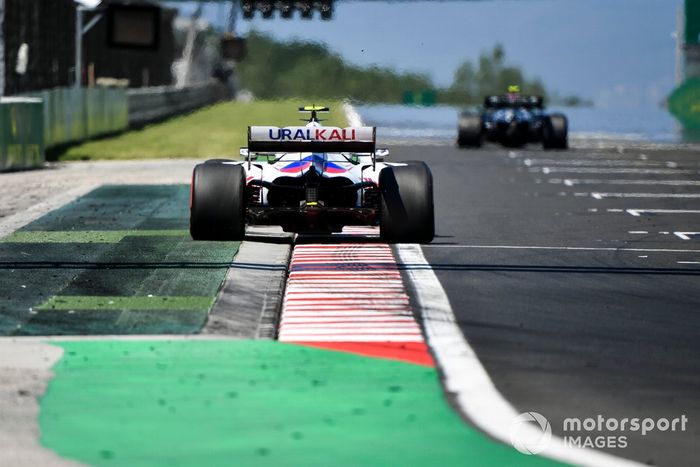 Mick Schumacher, Haas VF-21