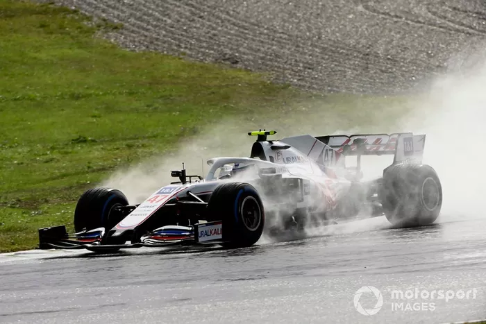 Mick Schumacher, Haas VF-21