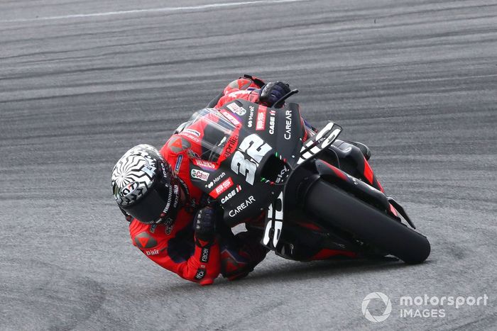 Lorenzo Savadori, Aprilia Racing Team