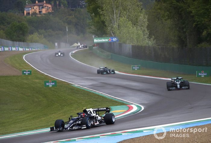 Pierre Gasly, AlphaTauri AT02, Lance Stroll, Aston Martin AMR21, Valtteri Bottas, Mercedes W12