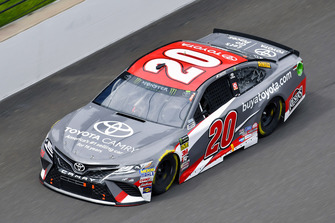 Erik Jones, Joe Gibbs Racing, Toyota Camry buyatoyota.com