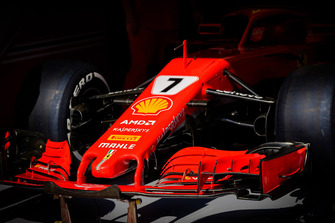 Ferrari SF71H of Kimi Raikkonen, front wing detail