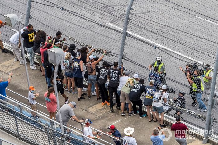 Darrell Wallace Jr., Richard Petty Motorsports con fans