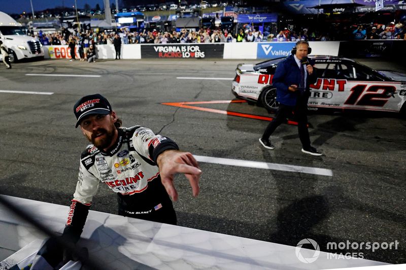 Ryan Blaney, Equipo Penske, Discount Tire Ford Mustang