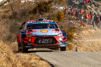 Thierry Neuville, Nicolas Gilsoul, Hyundai Motorsport Hyundai i20 Coupe WRC