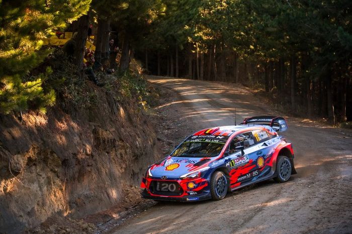 Thierry Neuville, Nicolas Gilsoul, Hyundai Motorsport Hyundai i20 Coupe WRC