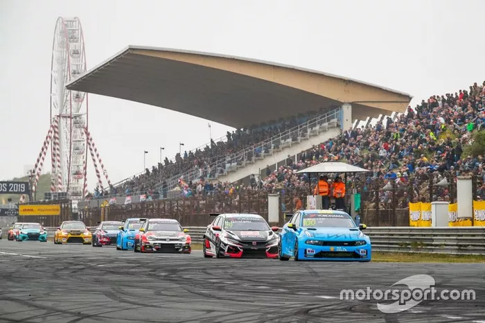 Race start
