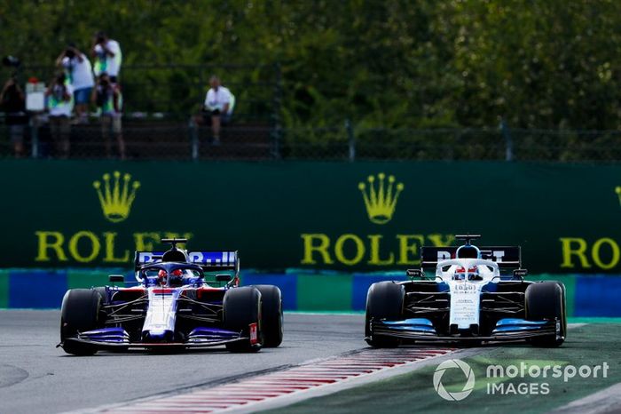 Daniil Kvyat, Toro Rosso STR14, George Russell, Williams Racing FW42