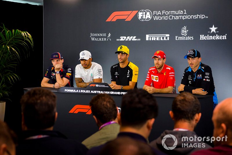 Max Verstappen, Red Bull Racing, Lewis Hamilton, Mercedes AMG F1, Daniel Ricciardo, Renault F1 Team, Sebastian Vettel, Ferrari e Robert Kubica, Williams Racing, durante la conferenza stampa