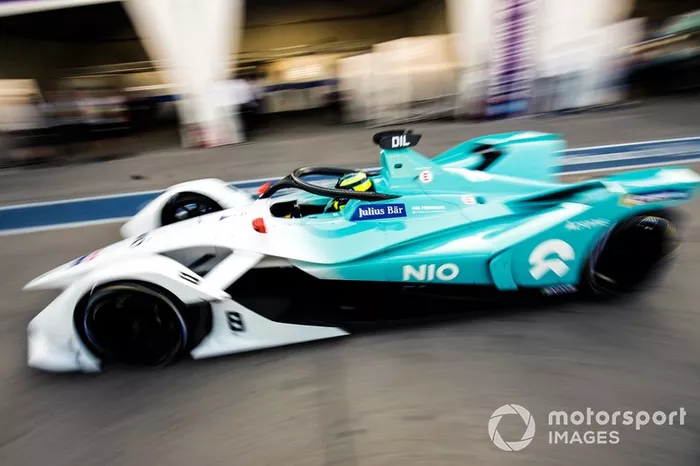 Tom Dillmann, NIO Formula E Team, NIO Sport 004, in pit lane
