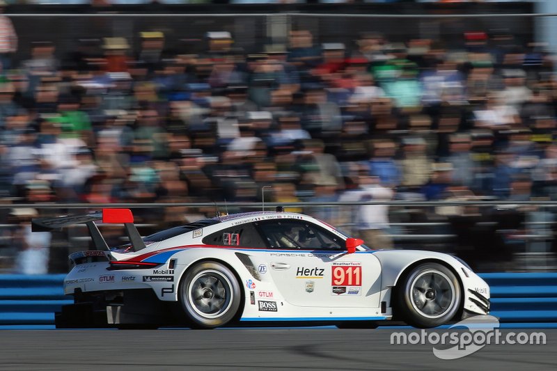 #911 Porsche GT Team Porsche 911 RSR: Patrick Pilet, Nick Tandy, Frederic Makowiecki
