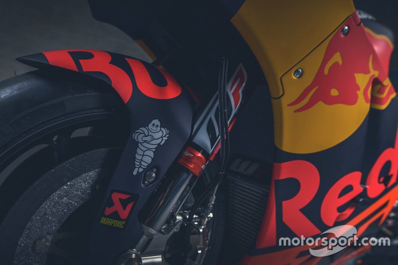 Мотоцикл KTM RC16 Пола Эспаргаро, Red Bull KTM Factory Racing