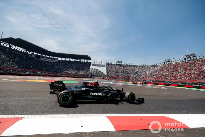Lewis Hamilton, Mercedes W12