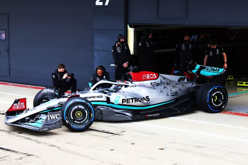 George Russell, Mercedes W13
