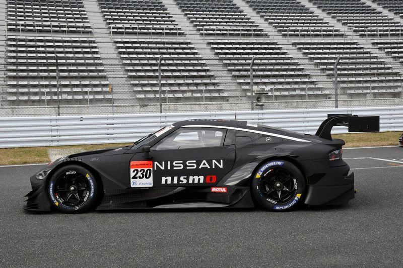 【限定・未開封】 EBBRO Nissan Z SUPER GT 2022 MINI-GT 1/64 Nissan Z パフォーマンス 2023 SUPER GTシリーズ