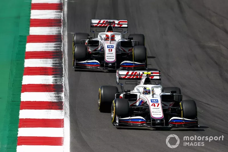 Mick Schumacher, Haas VF-21, Nikita Mazepin, Haas VF-21