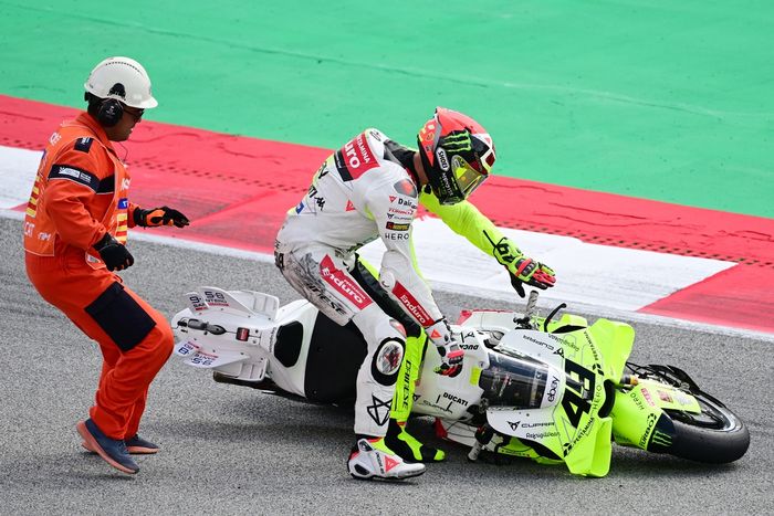 Фабио ди Джаннантонио, VR46 Racing Team Crash