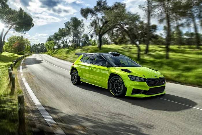 SKODA FABIA RS Rally2