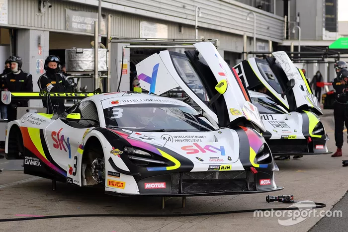 #3 Chris Buncombe, Jenson Button - Jenson Team Rocket RJN McLaren 720S GT3