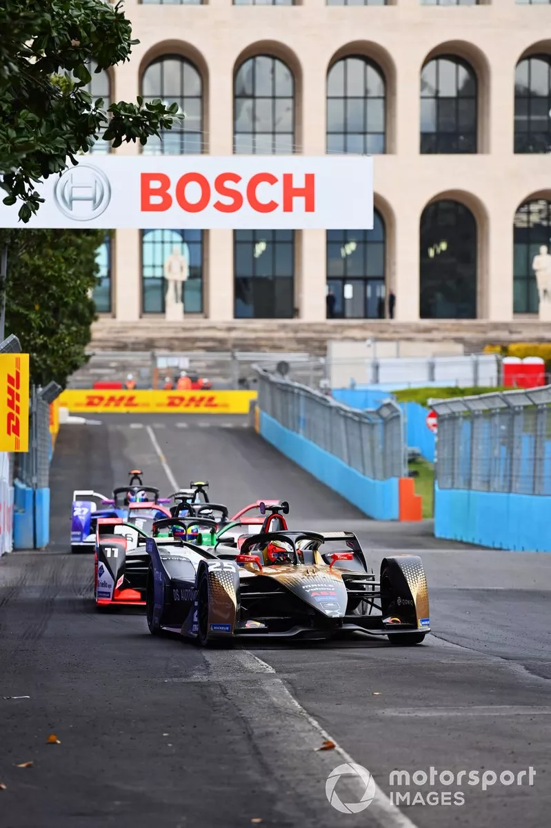 Jean-Eric Vergne, DS Techeetah, DS E-Tense FE21, Lucas Di Grassi, Audi Sport ABT Schaeffler, Audi e-tron FE07