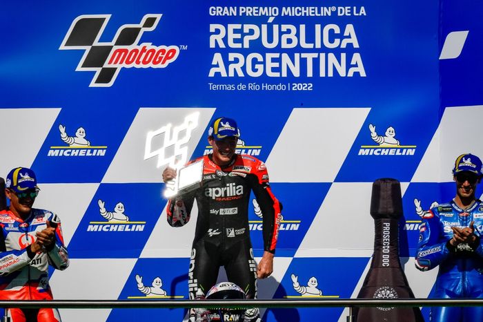 Podio: el ganador Aleix Espargaró, Aprilia Racing