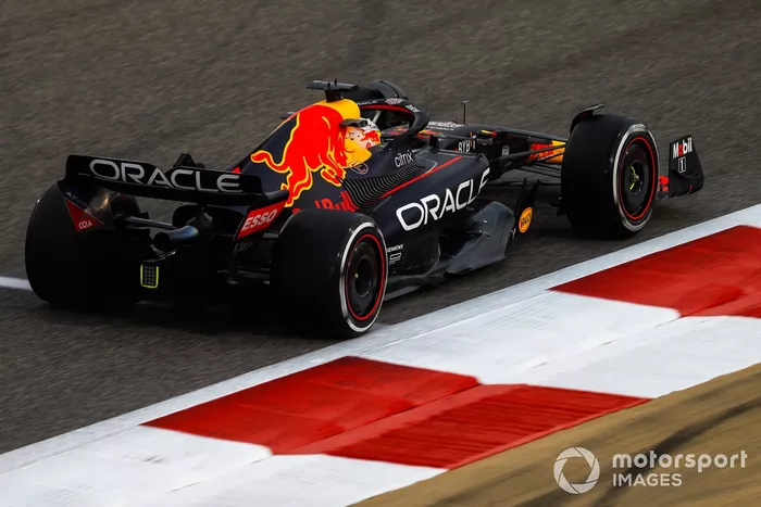Max Verstappen, Red Bull Racing RB18
