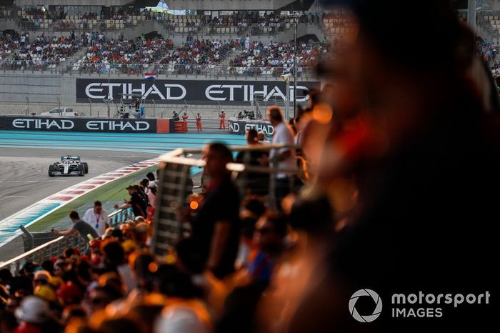 Lewis Hamilton, Mercedes AMG F1 W10 