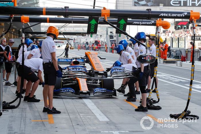 Carlos Sainz Jr., McLaren MCL34