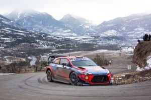 Thierry Neuville, Nicolas Gilsoul, Hyundai Motorsport Hyundai i20 Coupe WRC