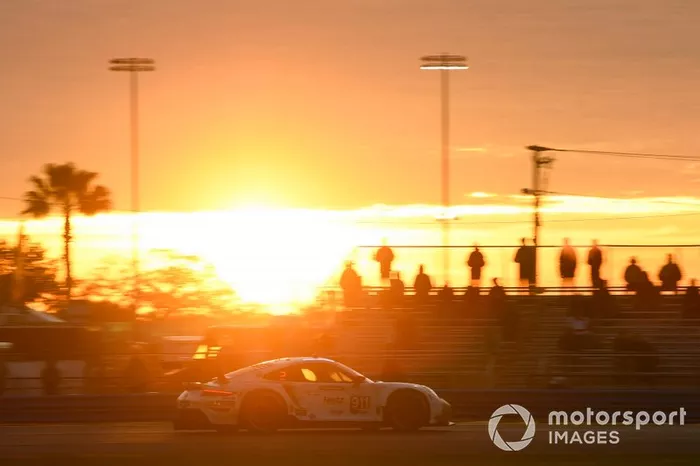 #911 Porsche GT Team Porsche 911 RSR - 19, GTLM: Matt Campbell, Nick Tandy, Frederic Makowiecki