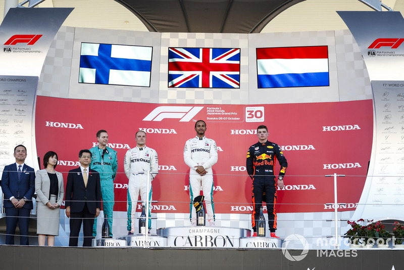 Japon - Podium : Lewis Hamilton, Valtteri Bottas, Max Verstappen