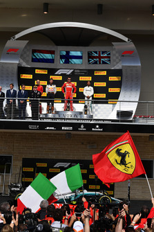 (da Sx a DX): Max Verstappen, Red Bull Racing, Kimi Raikkonen, Ferrari e Lewis Hamilton, Mercedes AMG F1 sul podio
