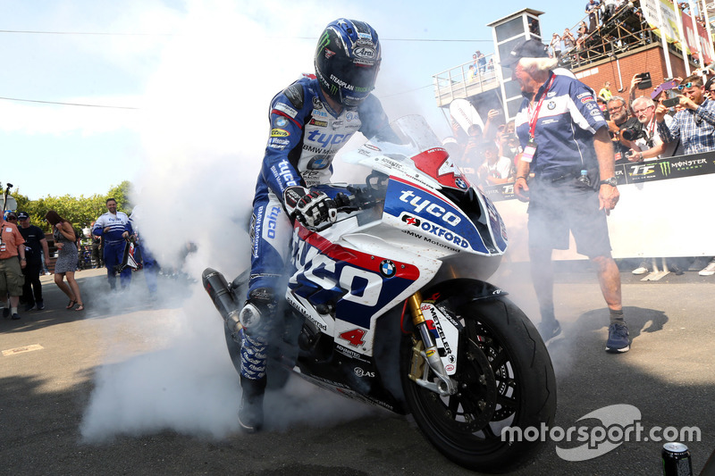 Winnaar Ian Hutchinson, Tyco BMW, BMW