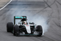 Льюїс Хемілтон, Mercedes AMG F1 W07 Hybrid, блокування при гальмуванні